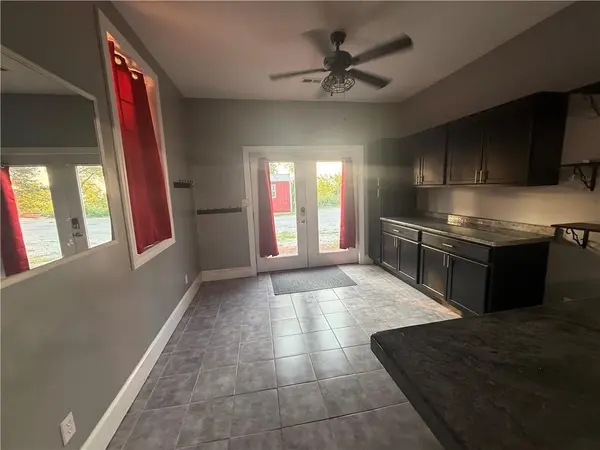 778 Highland AVE, Lexington, MO 64067