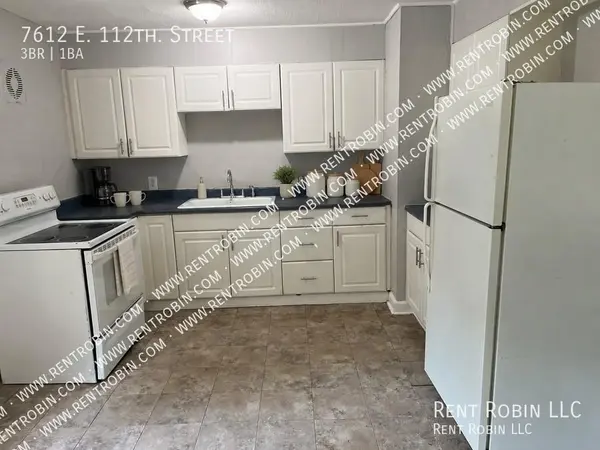 7612 E 112th ST, Kansas City, MO 64134