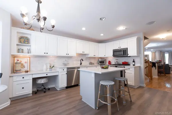 32 Bridge LN, Haverstraw, NY 10927