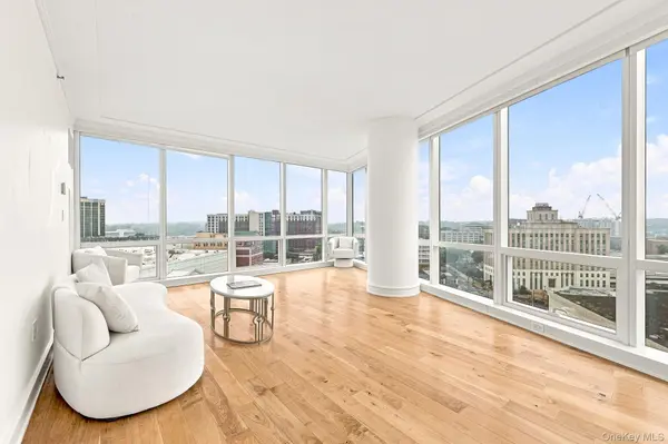 1 Renaissance SQ #15D, White Plains, NY 10601