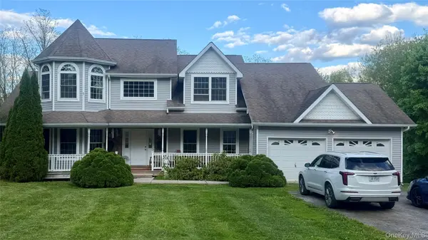 14 Clarks LN, Milton, NY 12547