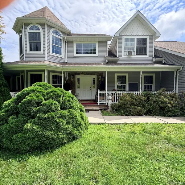 14 Clarks LN, Milton, NY 12547