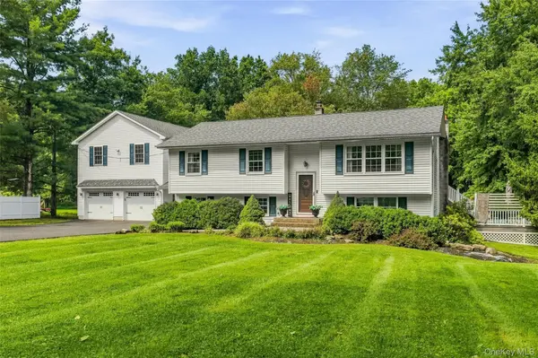 167 Woodcock Mtn RD, Washingtonville, NY 10992