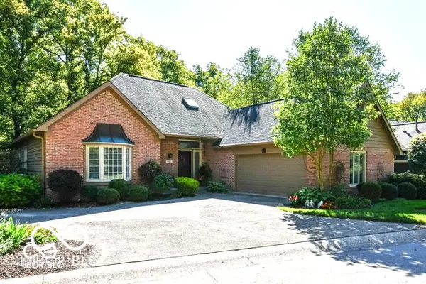 7181 Knollvalley LN, Indianapolis, IN 46256