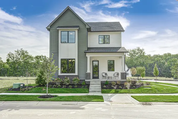 16525 Iron Tree CT, Westfield, IN 46074