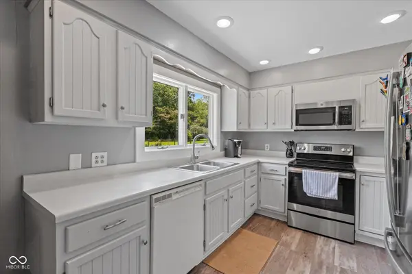 2724 N Smith PIKE, Bloomington, IN 47404