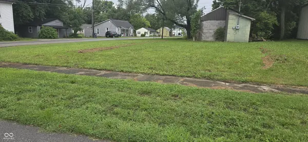 115 E Clinton ST, Hartsville, IN 47244