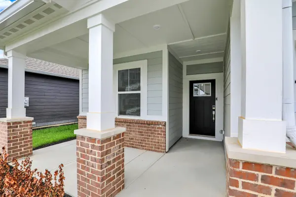 5262 Nettleton WAY, Avon, IN 46123