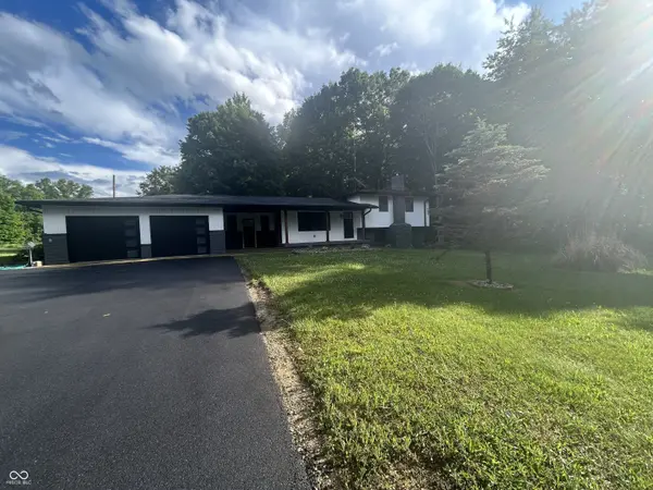 2209 W County Road 1000 South W, Westport, IN 47283