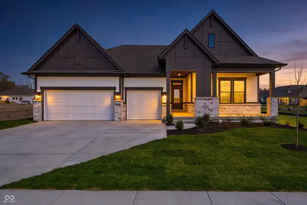 11922 Charles Eric WAY, Noblesville, IN 46060