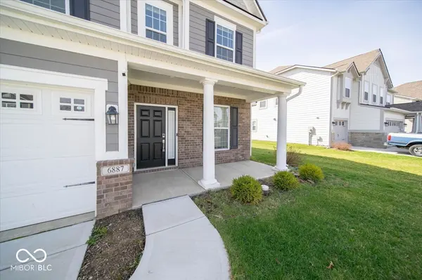 6887 Pine Vail BLVD, Mccordsville, IN 46055