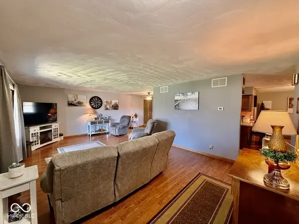 1403 N Walnut ST, Brazil, IN 47834