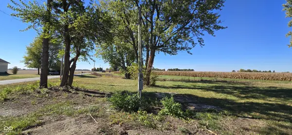 8762 W 400 S, Tipton, IN 46072