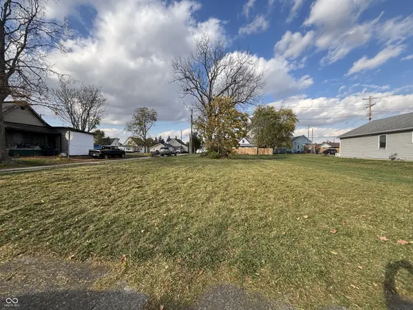 1324 S C ST, Elwood, IN 46036