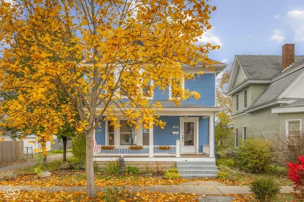 818 Sycamore ST, Columbus, IN 47201