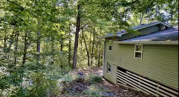 212 Lake Hart, Mooresville, IN 46158