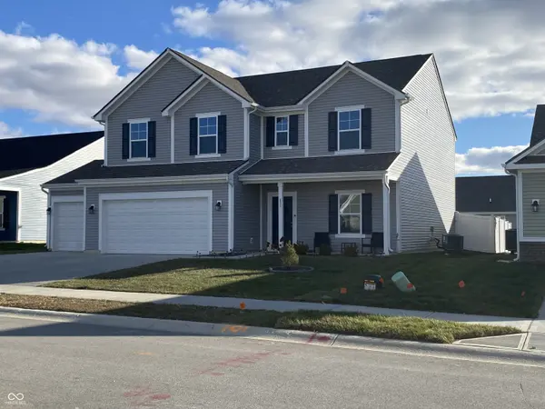 833 Lando Creek DR, Kokomo, IN 46902