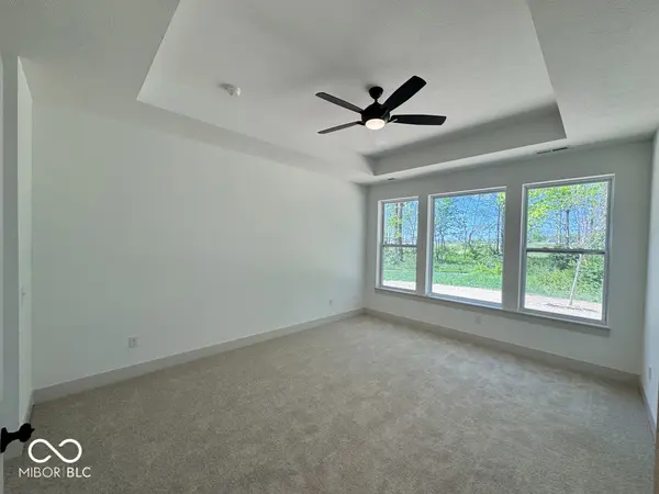 11840 Gray Ghost WAY, Fishers, IN 46040