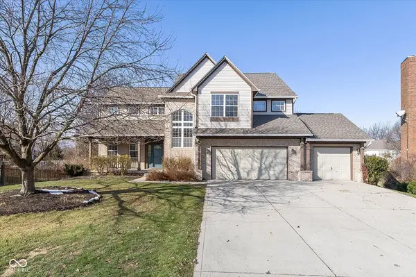 10816 Cody LN, Fishers, IN 46037