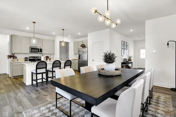727 Oxford LN, Danville, IN 46122