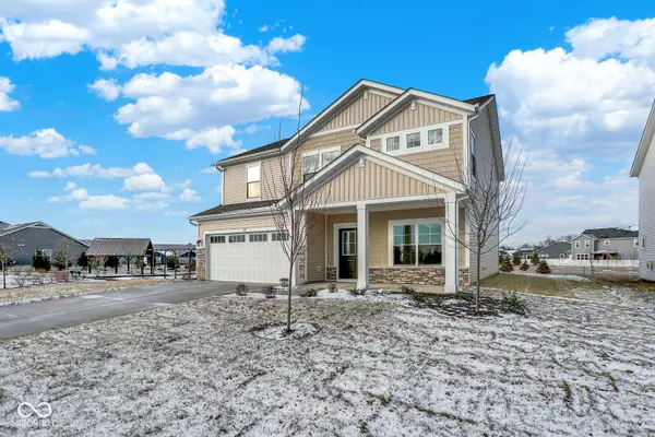 180 Megan WAY, Cumberland, IN 46229