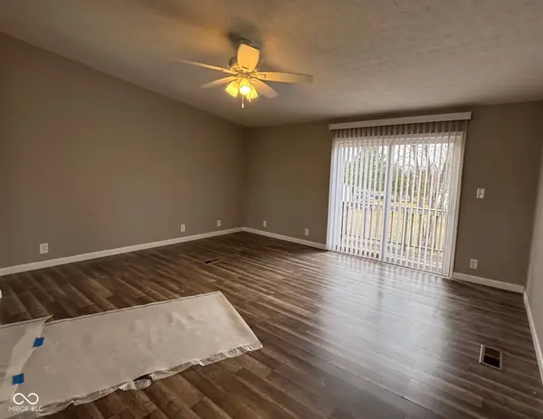 3499 Penny LN, North Vernon, IN 47265