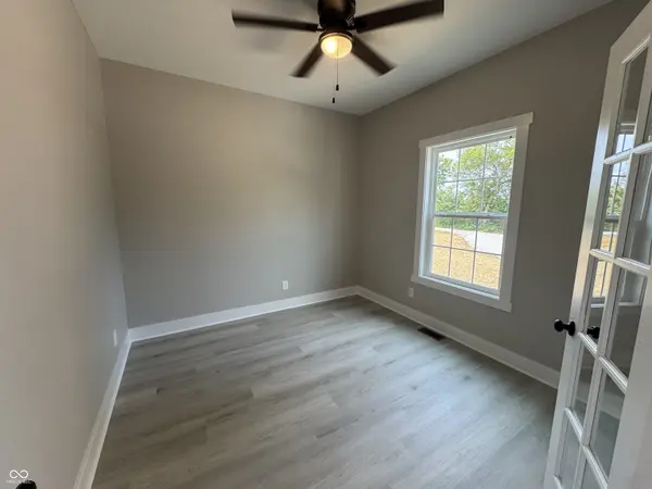 324 N Center ST, Linden, IN 47955