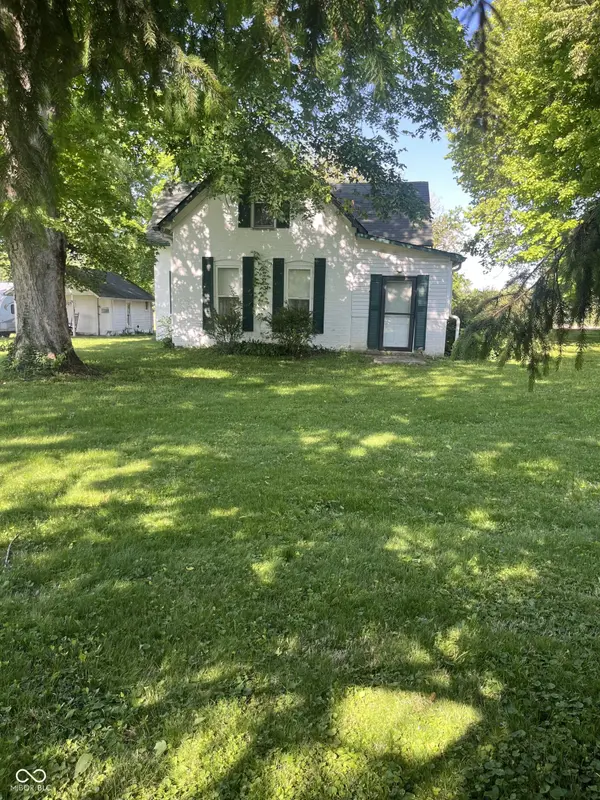 4484 Cartersburg RD, Plainfield, IN 46168