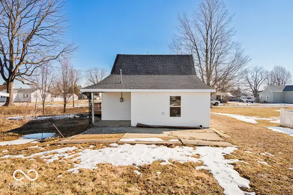512 N 13th ST, Elwood, IN 46036