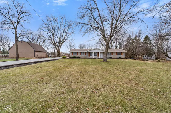2215 Albany ST, Beech Grove, IN 46107