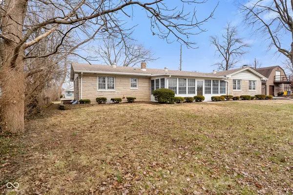 2215 Albany ST, Beech Grove, IN 46107