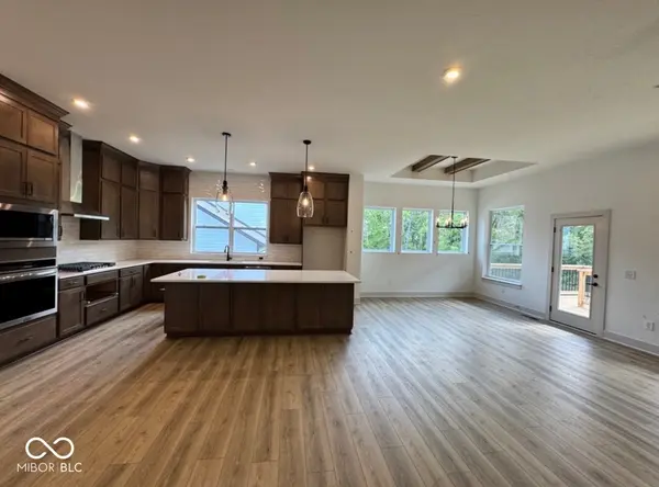 11912 Gray Ghost WAY, Fishers, IN 46040