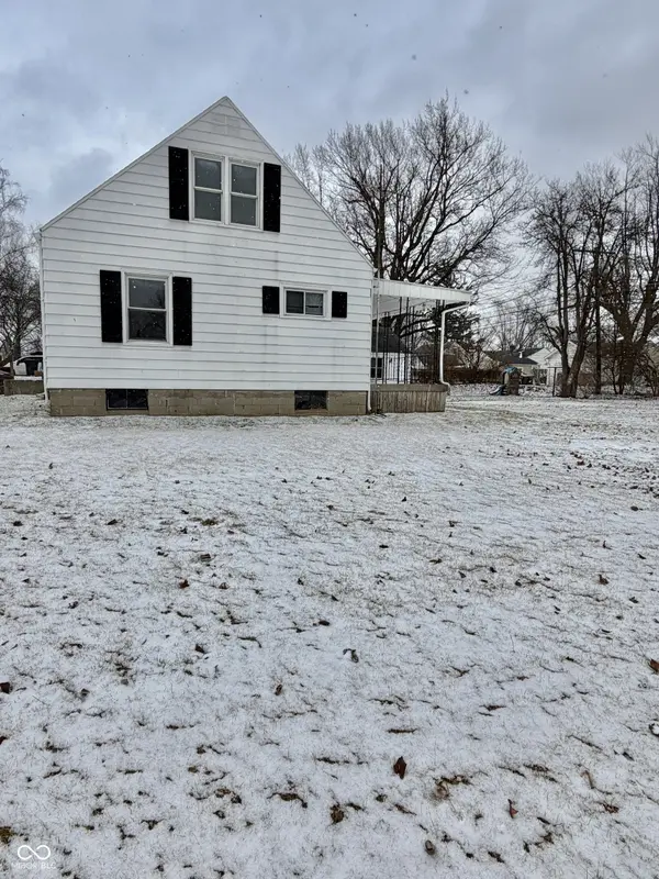 521 W 37th ST, Anderson, IN 46013