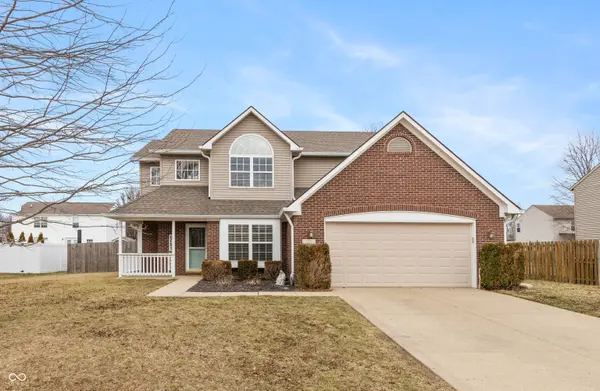 502 Acorn DR, Whiteland, IN 46184
