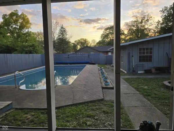 946 N Mitchner AVE, Indianapolis, IN 46219