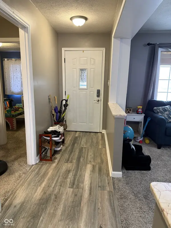 313 W 5th ST, Lapel, IN 46051
