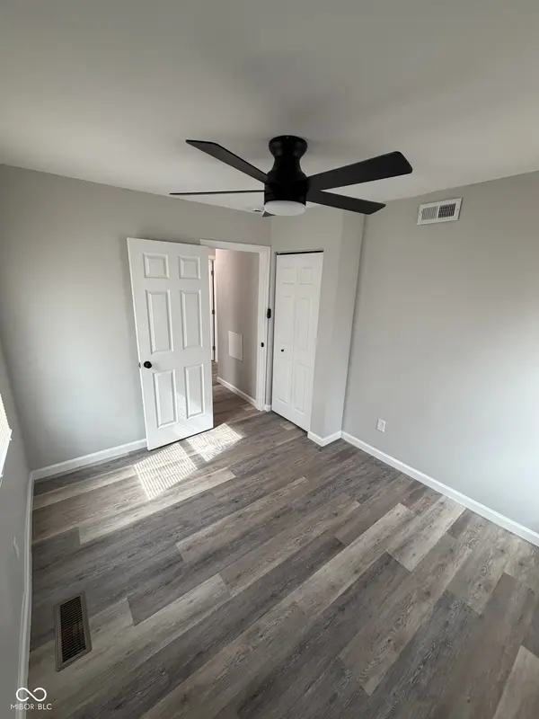 1043 Sharon AVE, Indianapolis, IN 46222