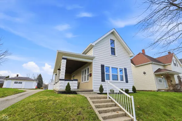 1111 Main ST, Elwood, IN 46036