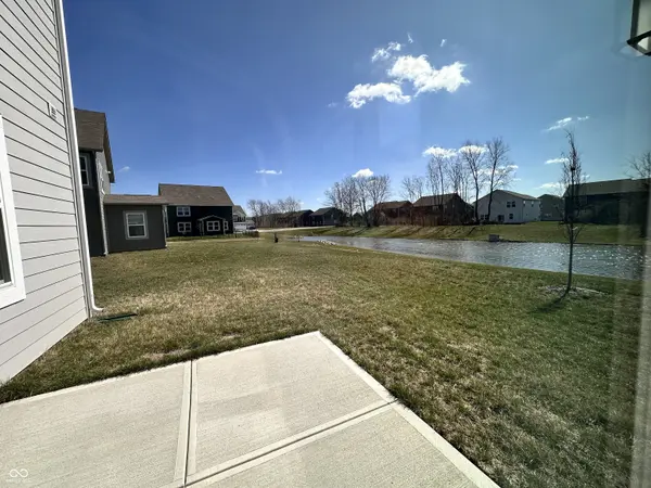 7305 Standish LN, Avon, IN 46123