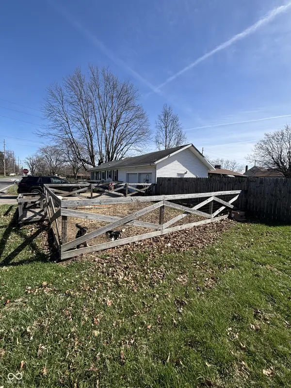 1719 Lindberg RD, Anderson, IN 46012