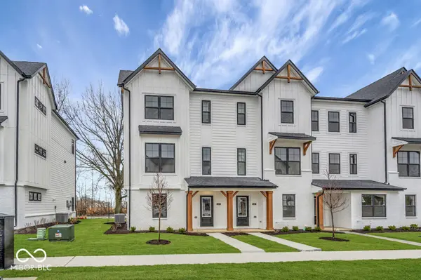 4485 Yellowwood AVE, Brownsburg, IN 46112