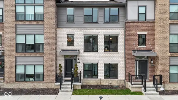 11571 Huffington ST, Carmel, IN 46032