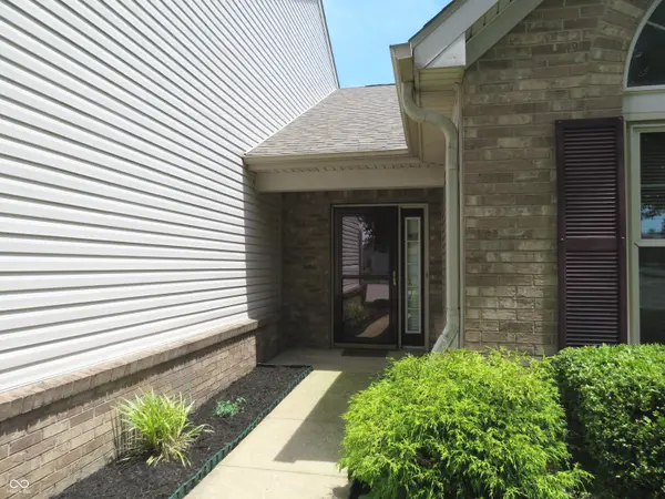1243 Blue Bird DR, Indianapolis, IN 46231