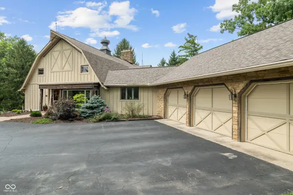 35 Spring DR, Zionsville, IN 46077