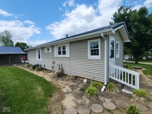 8715 W State Road 58, Norman, IN 47264