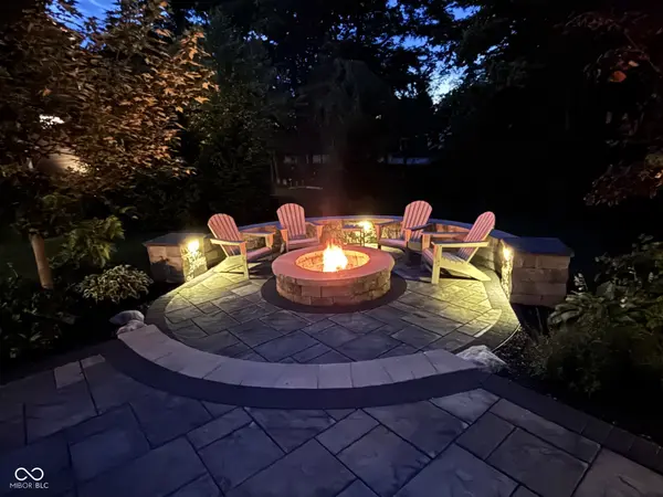 1178 Windsor Estates CT, Westfield, IN 46074