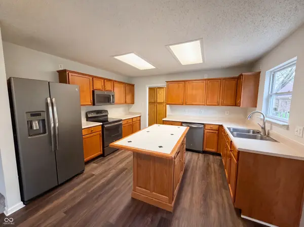 1108 Albemarle CIR, Noblesville, IN 46062