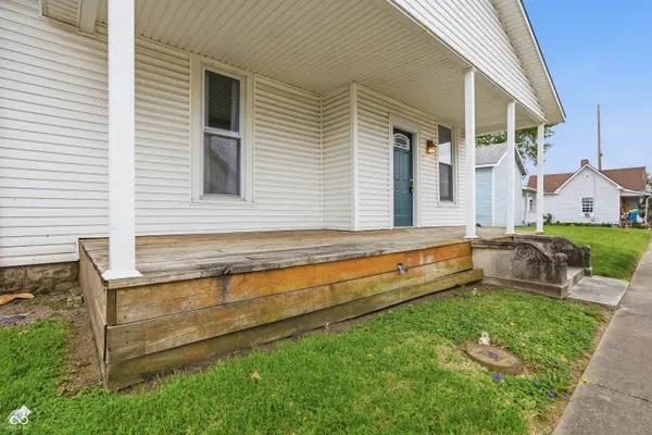 225 E Pennsylvania ST, Shelbyville, IN 46176