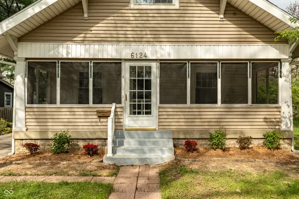 6124 Winthrop AVE, Indianapolis, IN 46220