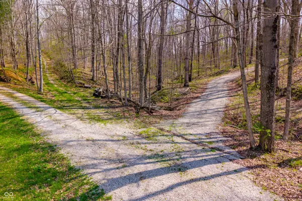 XX Creamer RD, Nashville, IN 47448